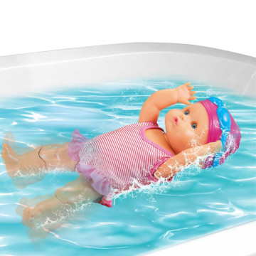 Úszni tudó baba
