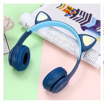 CatEar Bluetooth fülhallgató/ mikrofon LED fényekkel / cicafülekkel / Kék / Y47